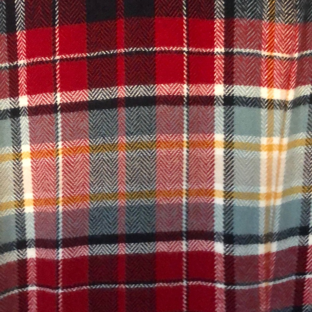 Red flannel - Picture 2 of 3